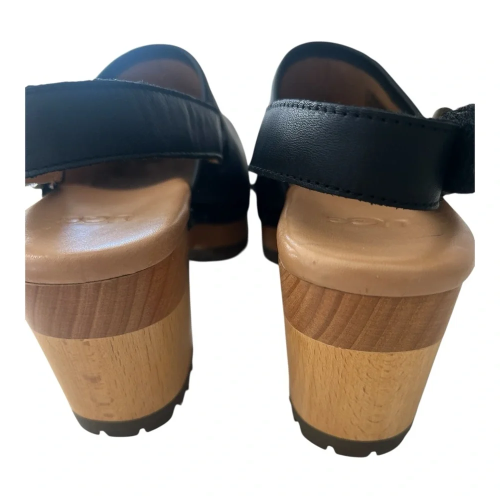 UGG Women’s Black Leather Platform Clog Slingback Heels Size 7 Wood Lug Sole - Picture 3 of 6